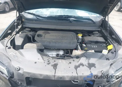 2020 Jeep Cherokee Altitude Fwd from USA, damaged, VIN 1C4PJLLB1LD657137